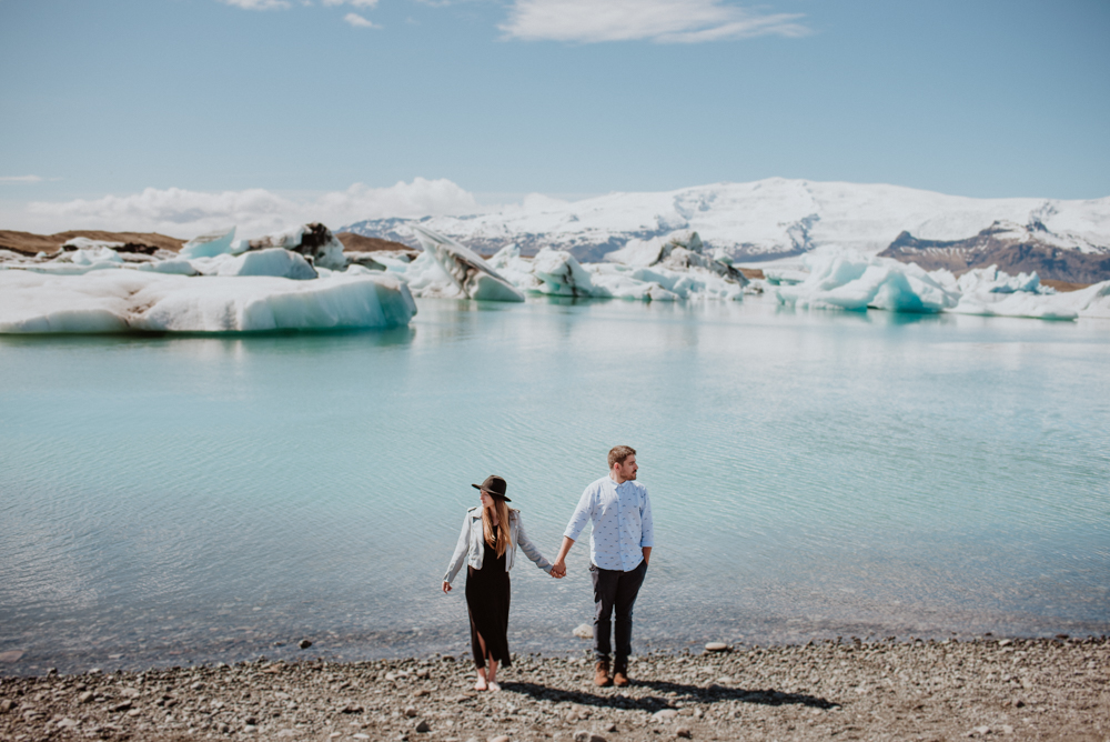 iceland elopement photo session